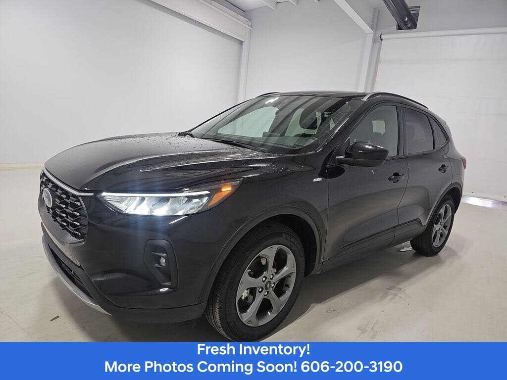 2025 Ford Escape Hybrid ST-Line Select AWD