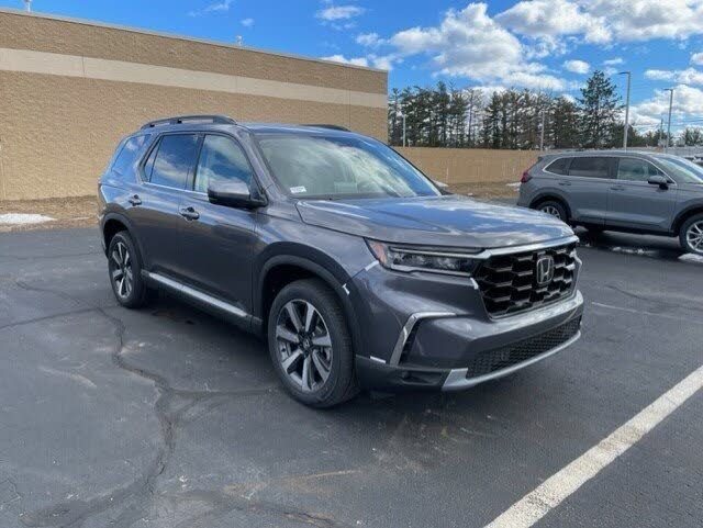 2025 Honda Pilot Touring AWD