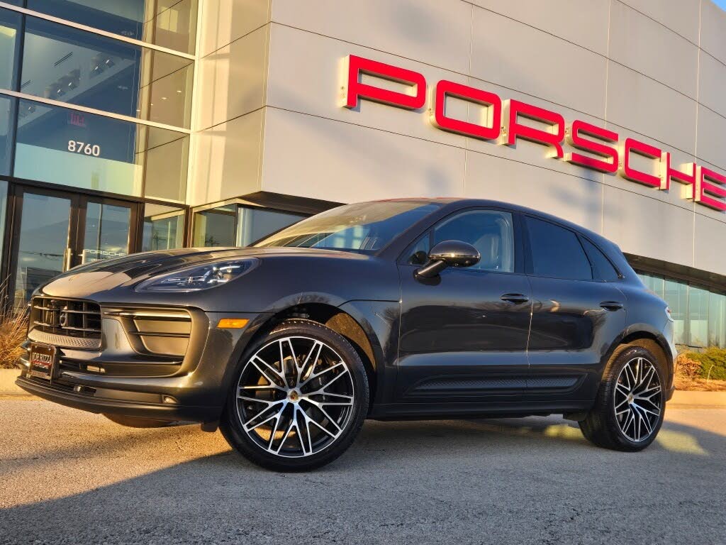 2025 Porsche Macan
