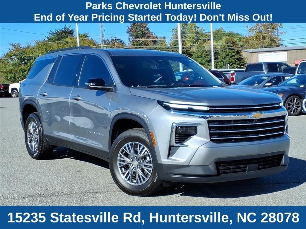 2026 Chevrolet Traverse LT FWD