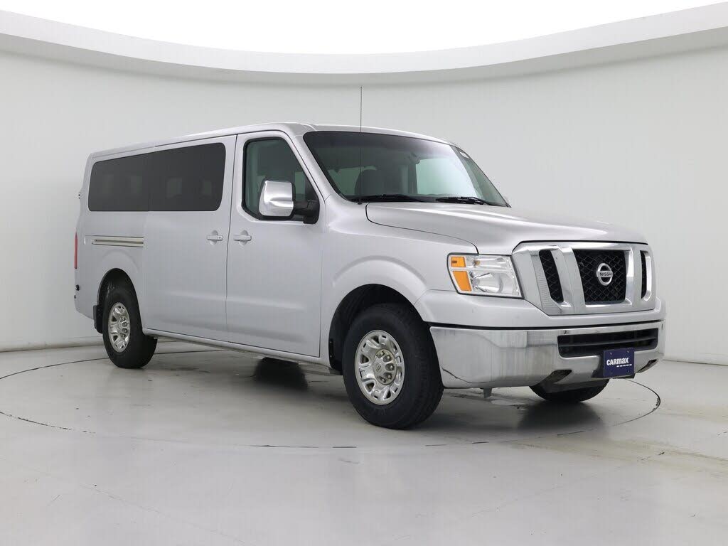 2017 Nissan NV Passenger SV V6
