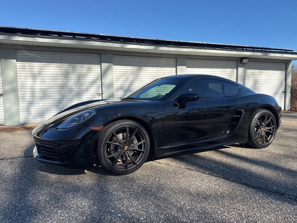 2019 Porsche 718 Cayman RWD