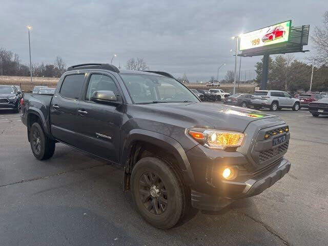 2020 Toyota Tacoma SR5 V6 Double Cab RWD