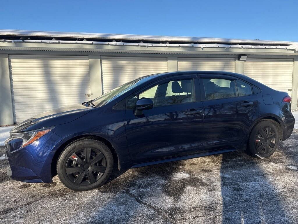 2021 Toyota Corolla LE FWD