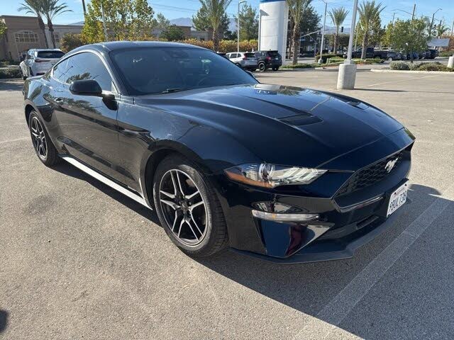 2022 Ford Mustang EcoBoost Fastback RWD