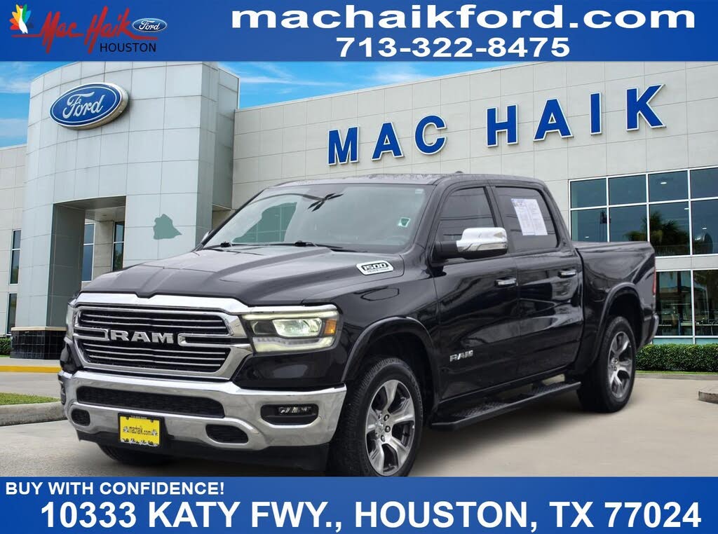2022 RAM 1500 Laramie Crew Cab 4WD