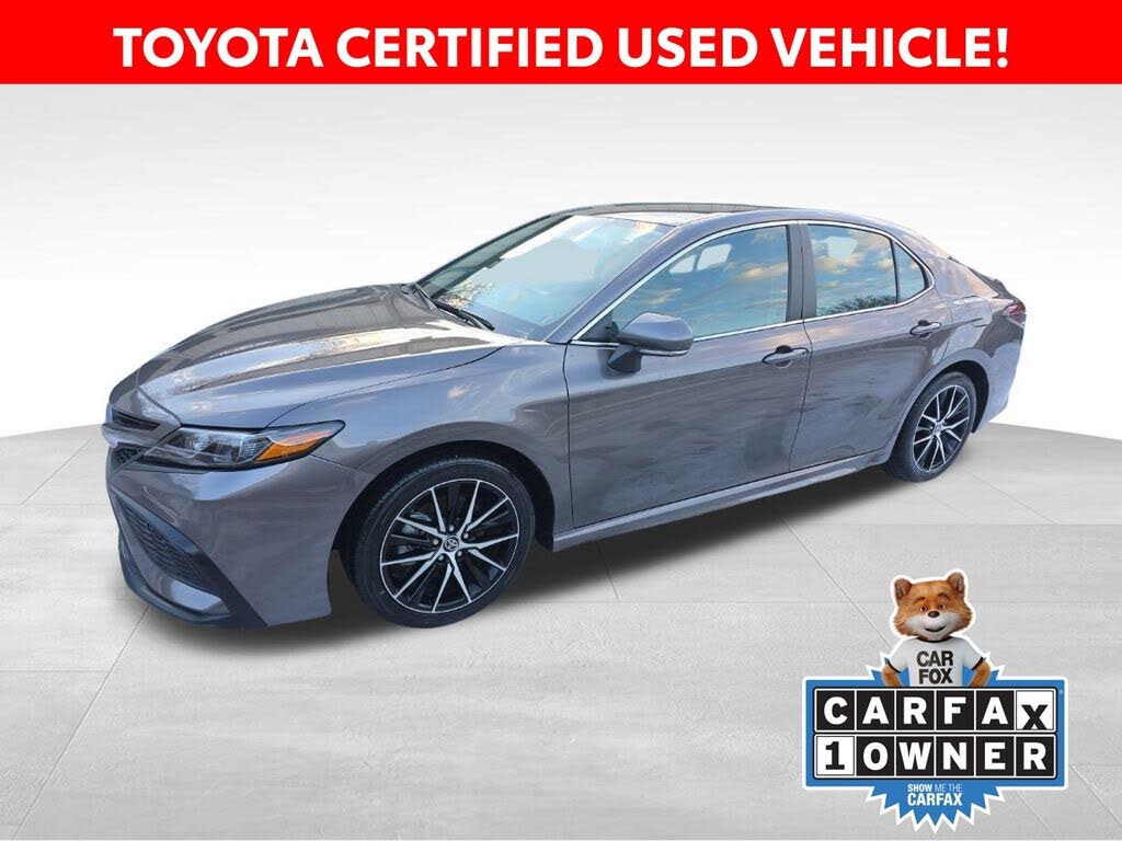 2024 Toyota Camry SE FWD