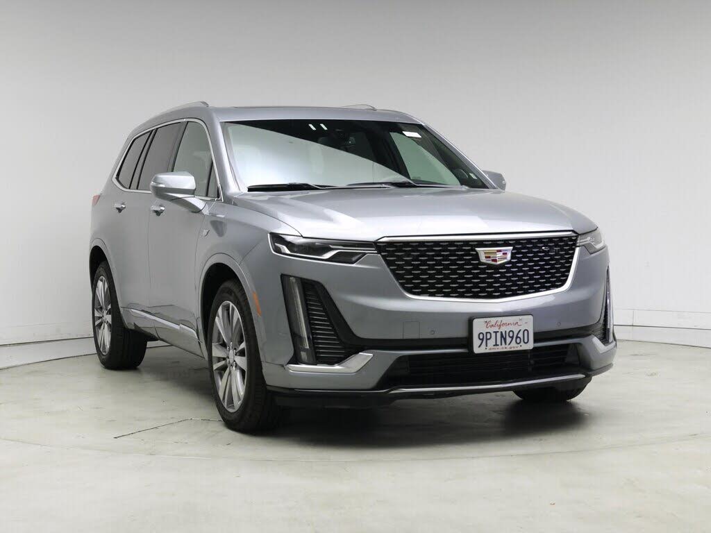 2025 Cadillac XT6 Premium Luxury AWD