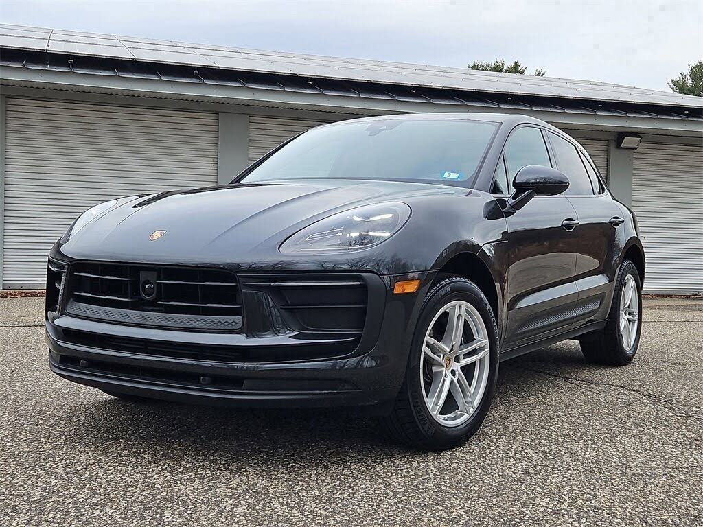 2025 Porsche Macan