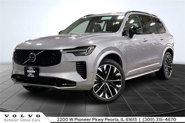 2026 Volvo XC90 B6 Ultra Dark 6-Passenger AWD