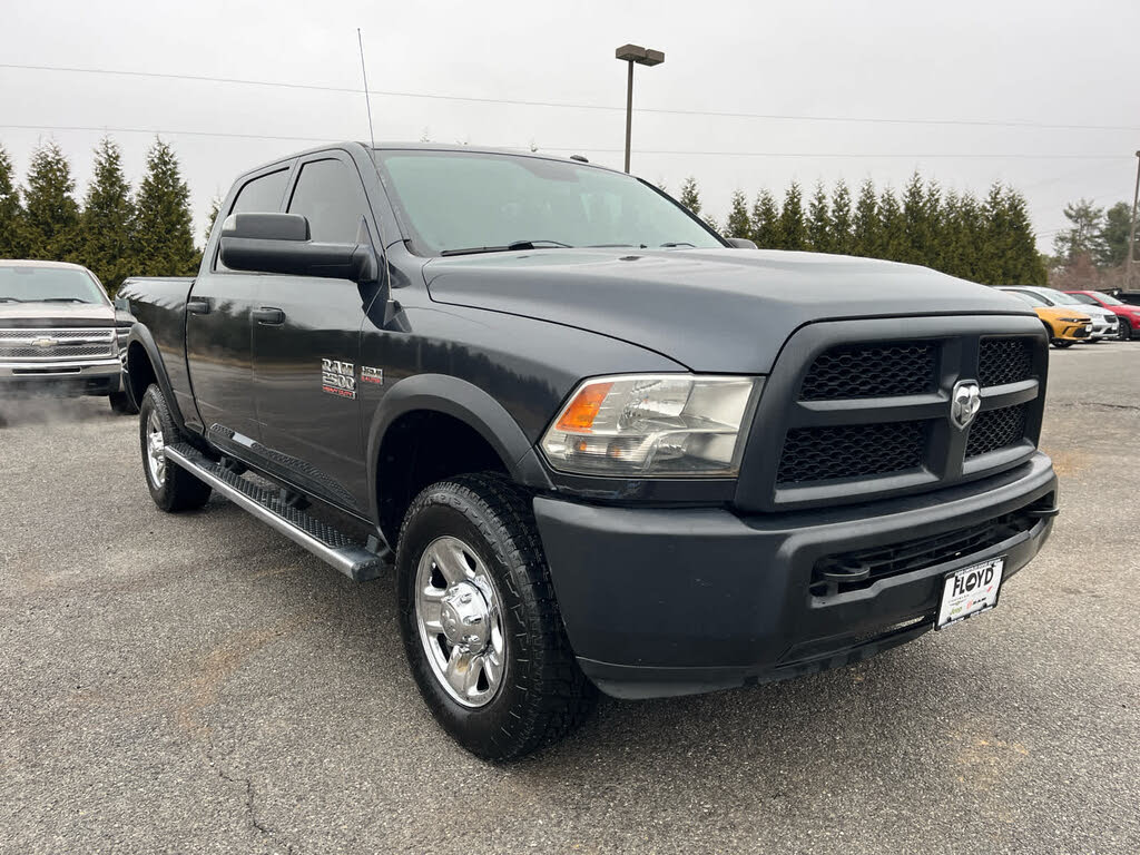 2018 RAM 2500 Tradesman Crew Cab 4WD