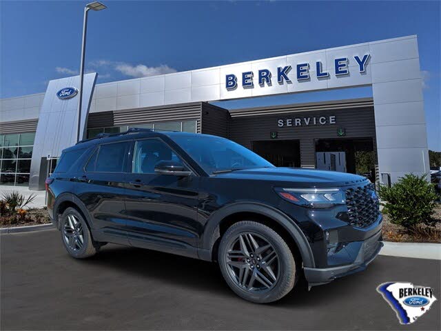 2025 Ford Explorer ST RWD