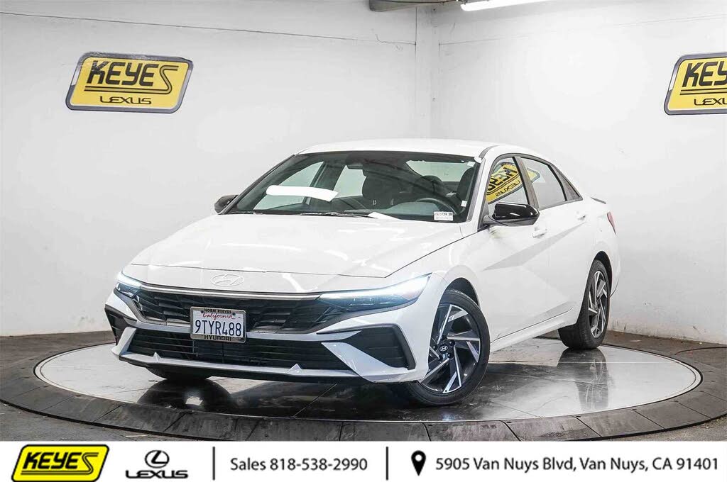 2025 Hyundai Elantra SEL Sport FWD