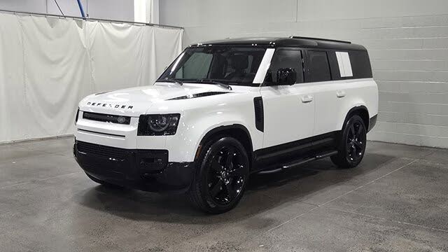 2025 Land Rover Defender 130 P400 X-Dynamic SE AWD