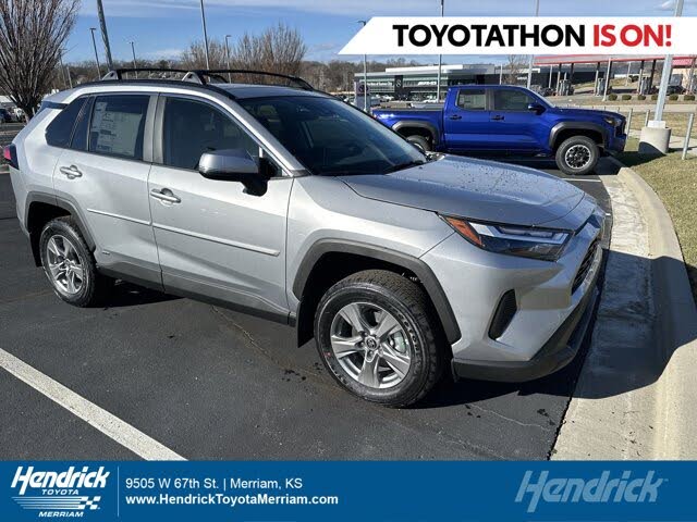 2025 Toyota RAV4 Hybrid XLE AWD