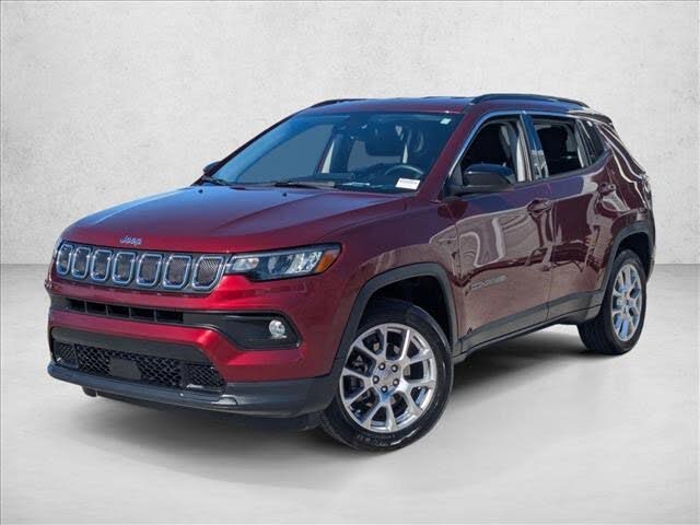 2022 Jeep Compass Latitude Lux 4WD
