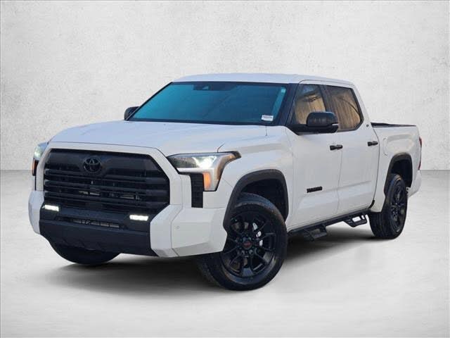 2022 Toyota Tundra SR5 CrewMax Cab 4WD