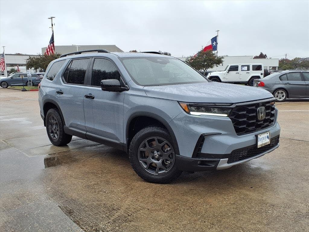2023 Honda Pilot TrailSport AWD