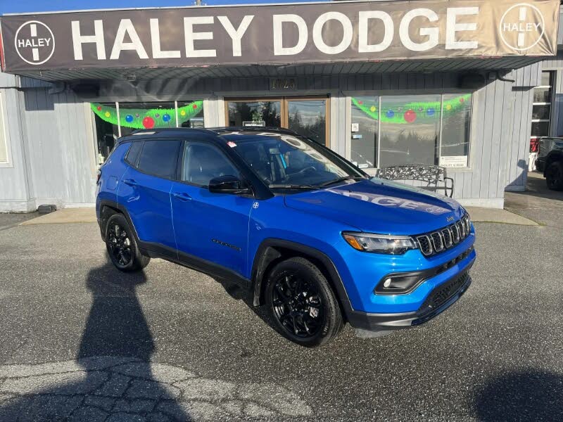 2024 Jeep Compass Altitude 4WD