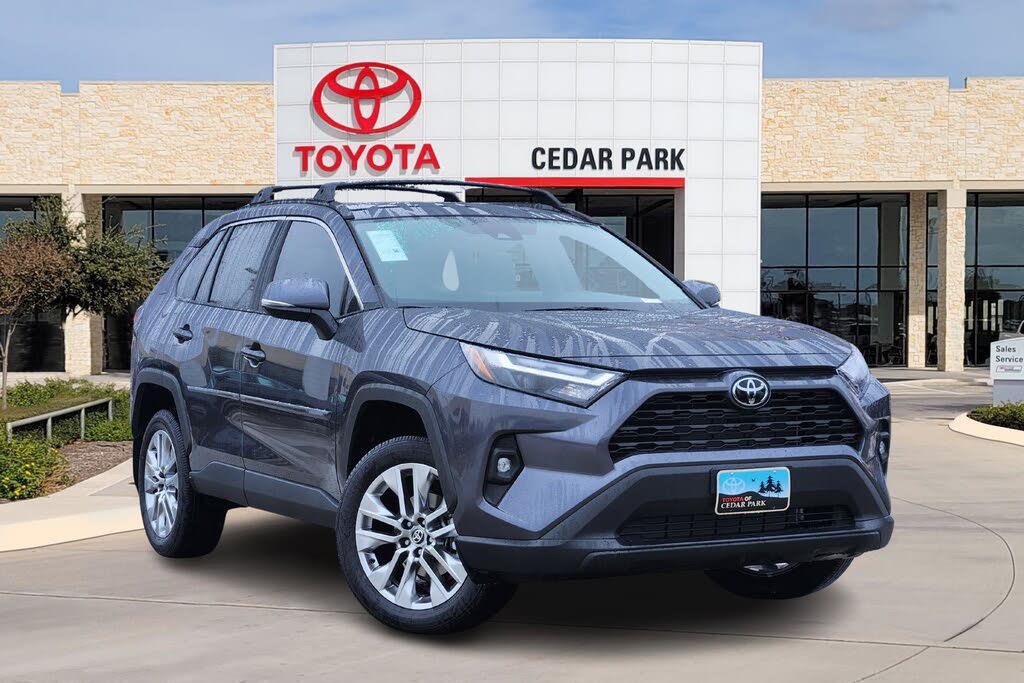 2025 Toyota RAV4 XLE Premium FWD