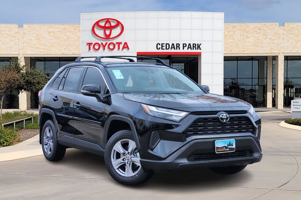 2025 Toyota RAV4 Hybrid XLE AWD