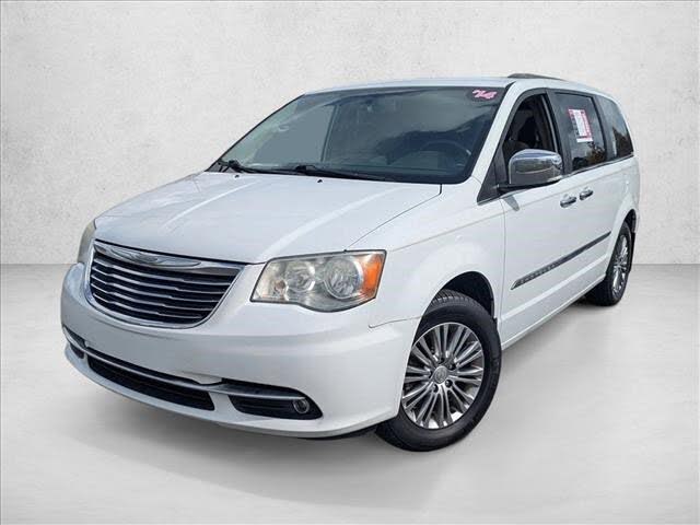 2014 Chrysler Town & Country Touring-L FWD