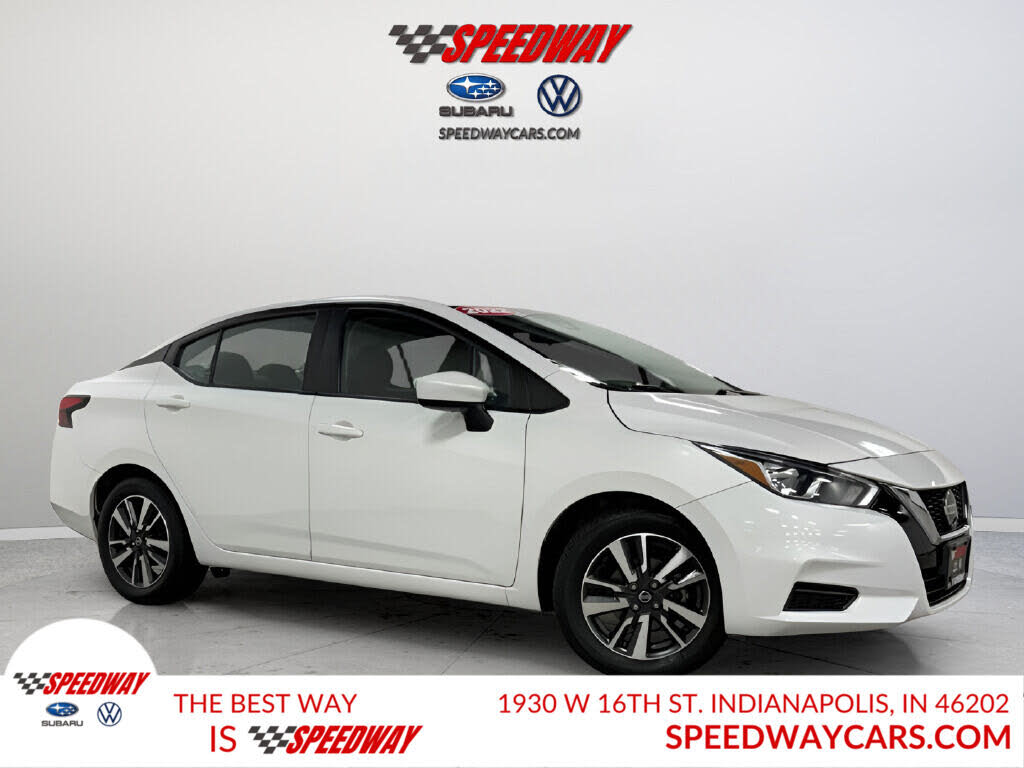 2022 Nissan Versa SV FWD
