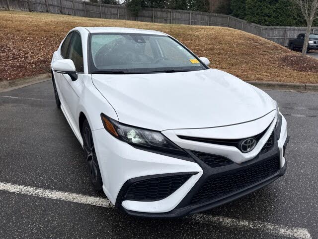 2023 Toyota Camry SE FWD