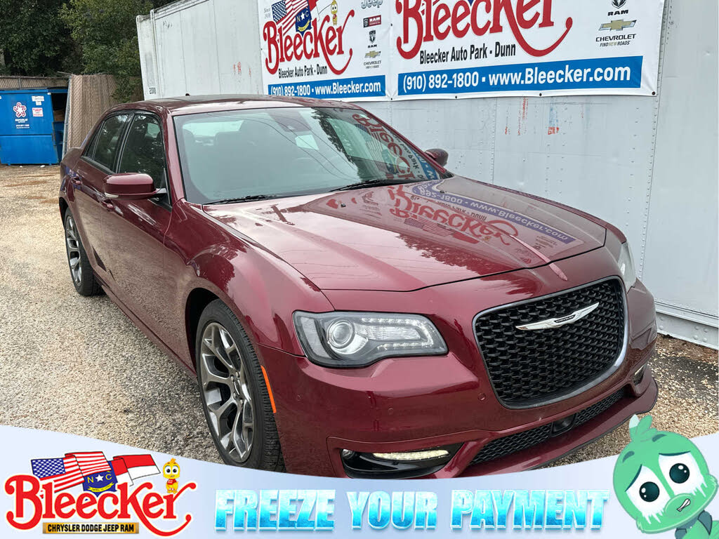 2018 Chrysler 300 S RWD