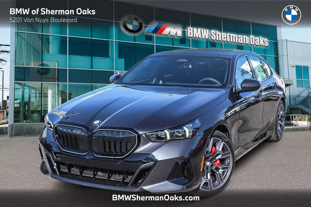 2026 BMW 5 Series 530i RWD