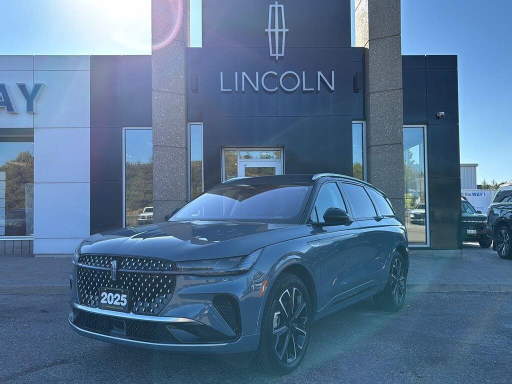 2025 Lincoln Nautilus Hybrid Reserve AWD
