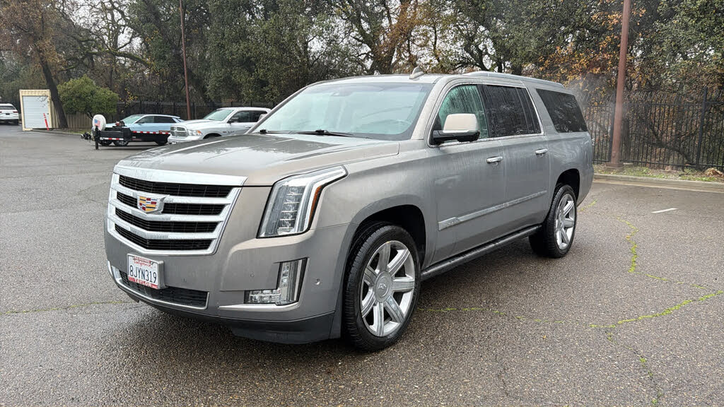 2019 Cadillac Escalade ESV Premium Luxury 4WD