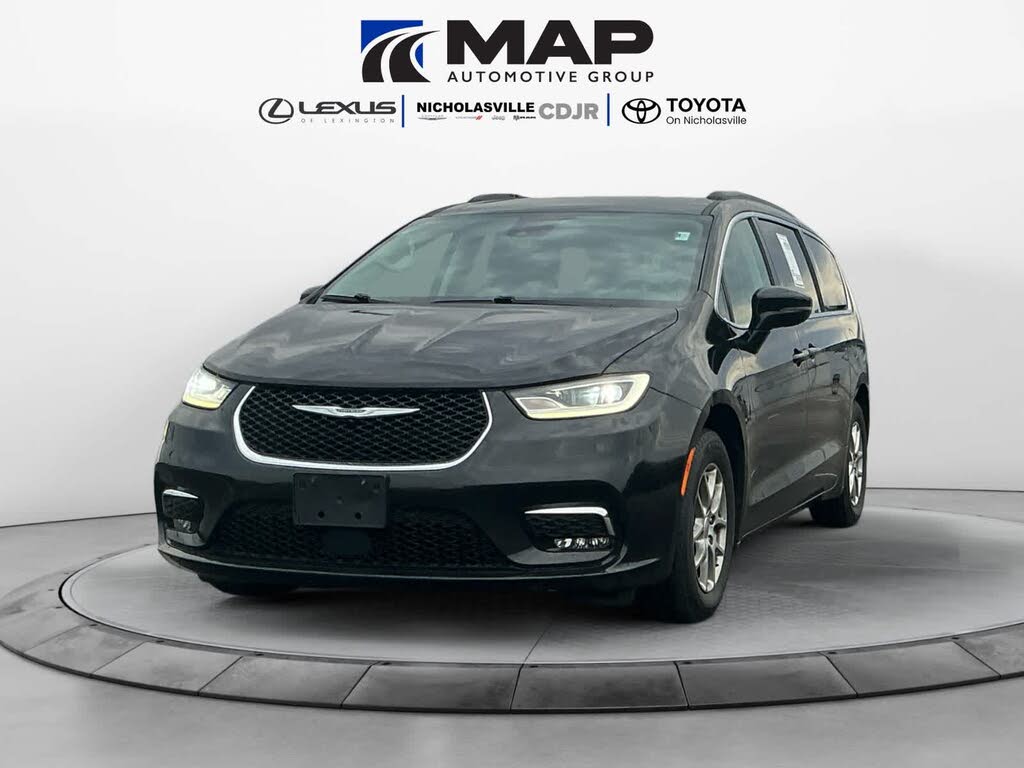 2021 Chrysler Pacifica Touring FWD