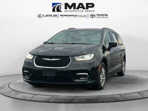 Chrysler Pacifica Touring FWD