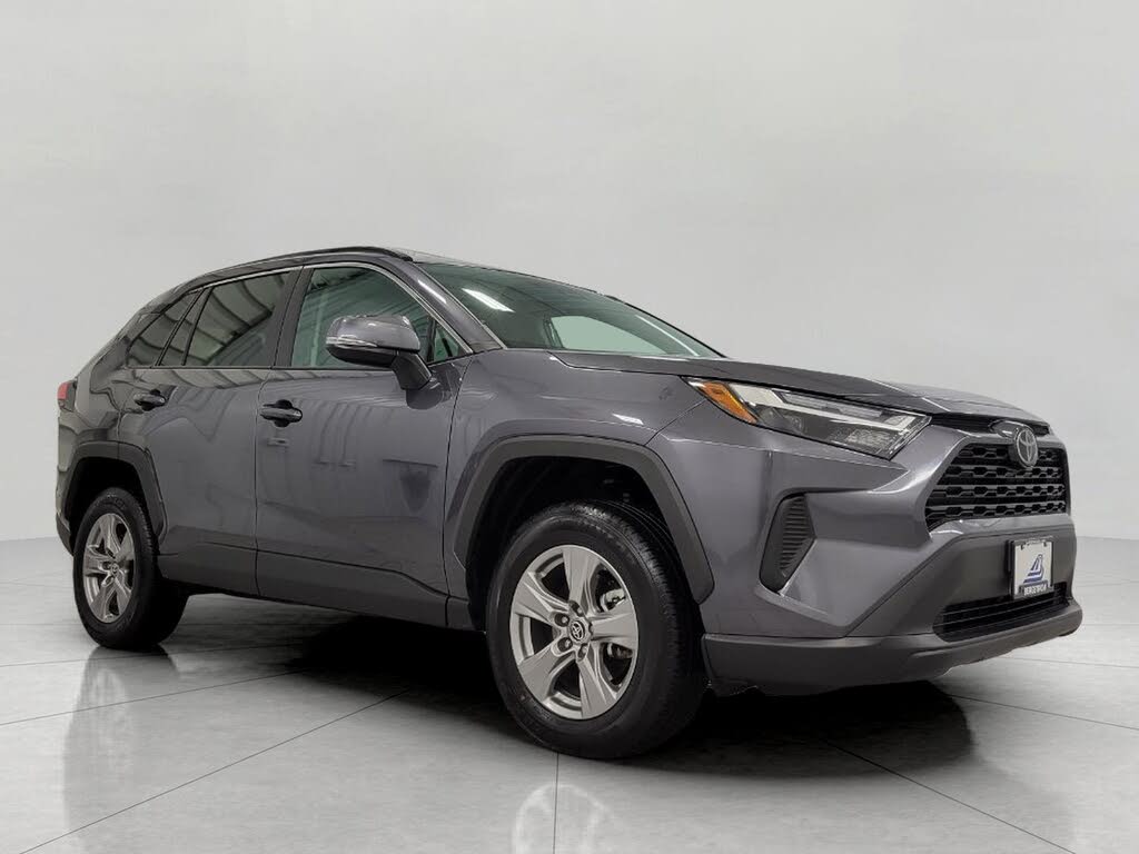 2024 Toyota RAV4 XLE AWD
