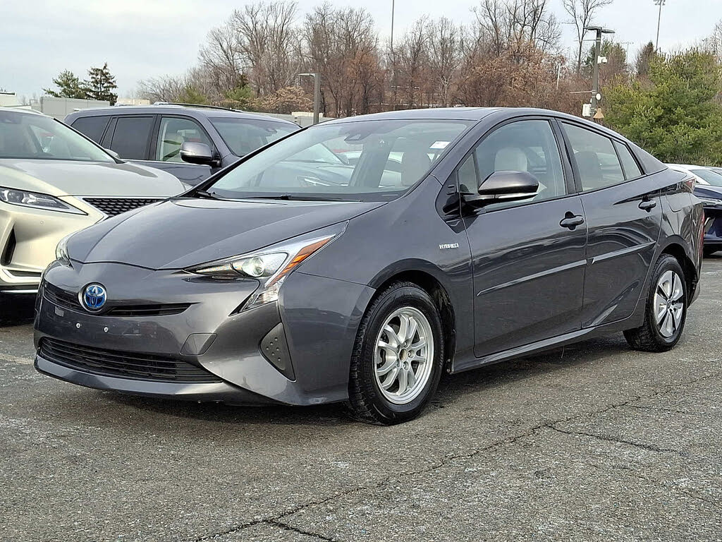 2016 Toyota Prius Four FWD
