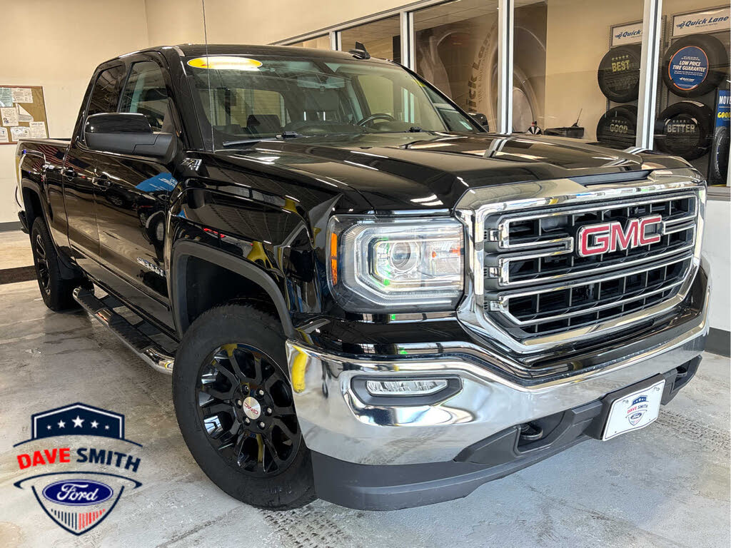 2018 GMC Sierra 1500 SLE Double Cab 4WD