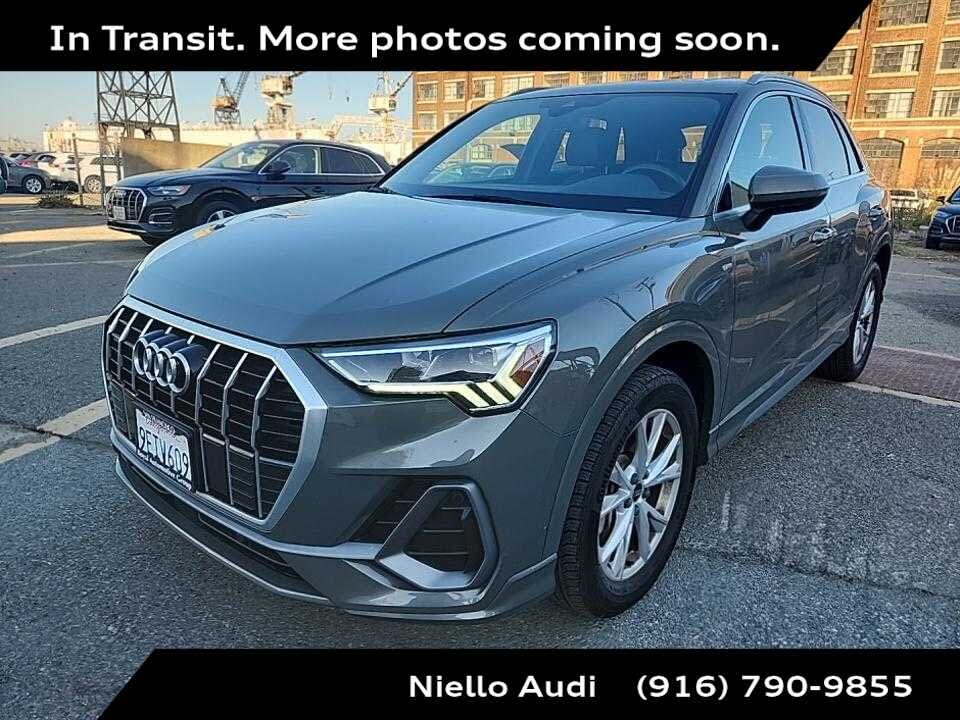 2023 Audi Q3 quattro Premium S Line 45 TFSI