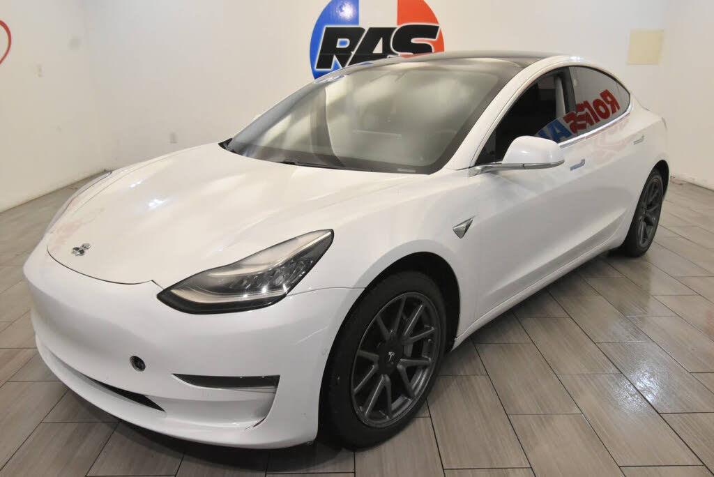 2020 Tesla Model 3 Standard Range Plus RWD