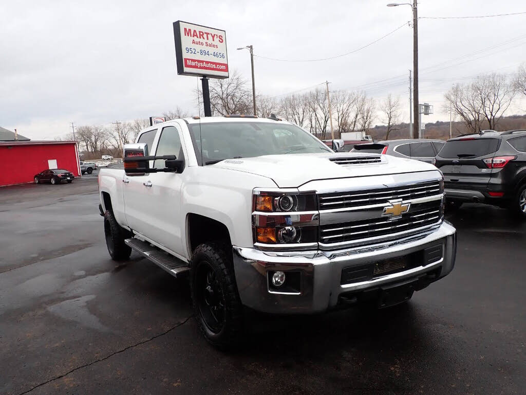 2017 Chevrolet Silverado 2500HD LTZ Crew Cab 4WD