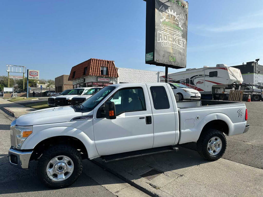 2011 Ford F-250 Super Duty XLT SuperCab 4WD