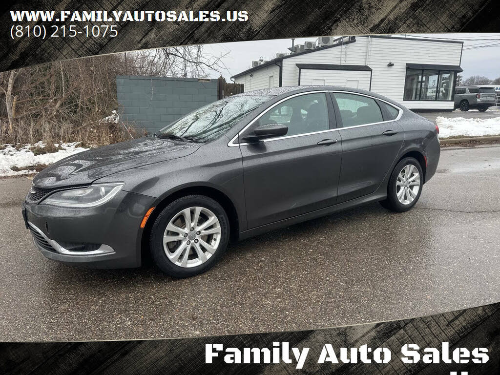 2015 Chrysler 200 Limited Sedan FWD