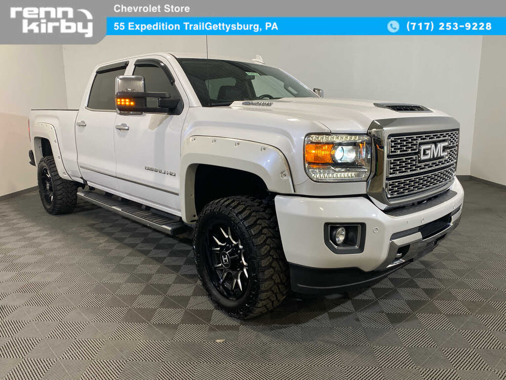 2019 GMC Sierra 2500HD Denali Crew Cab 4WD