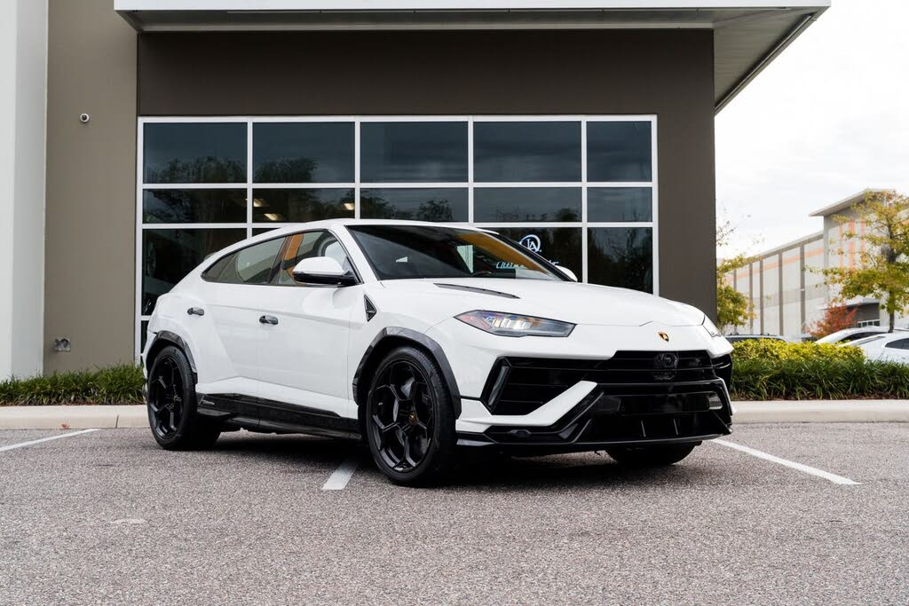 2024 Lamborghini Urus Performante AWD