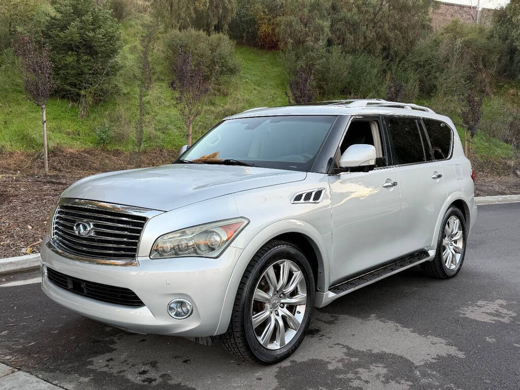 2011 INFINITI QX56 RWD