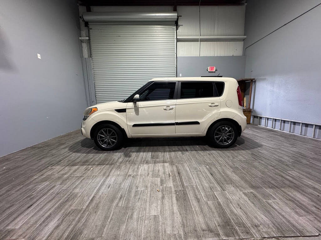 2013 Kia Soul +