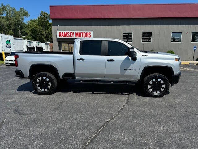 2020 Chevrolet Silverado 2500HD Custom Crew Cab 4WD