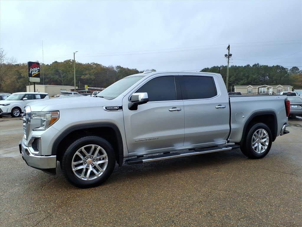 2020 GMC Sierra 1500 SLT Crew Cab 4WD