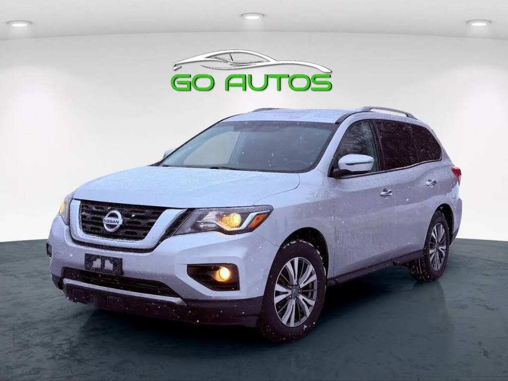 2020 Nissan Pathfinder SV FWD