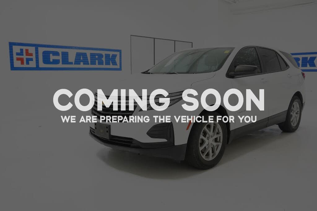 2022 Chevrolet Equinox LS FWD with 1LS